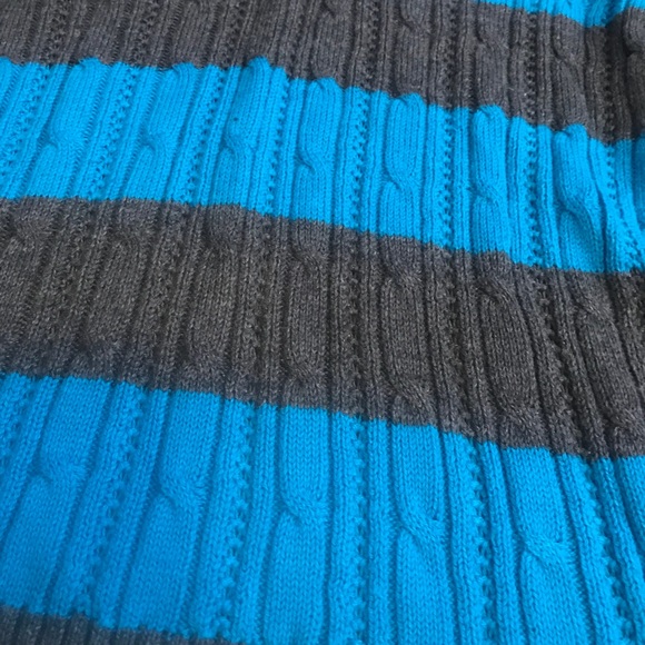 Sweater - Picture 2 of 3